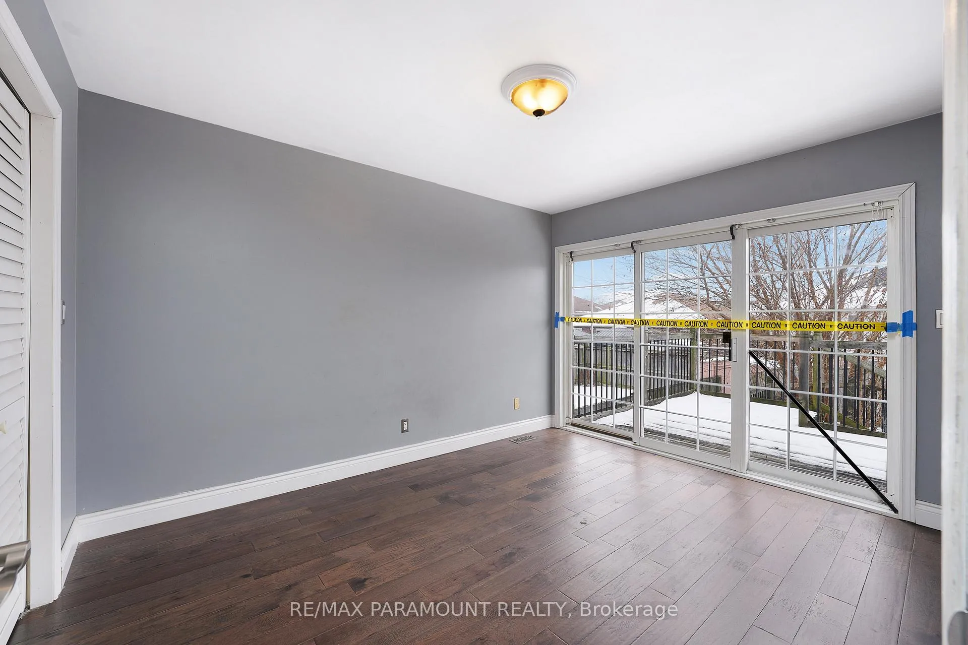 Photo 13 of 1505 Highnoon Drive, Windsor — HOMEH