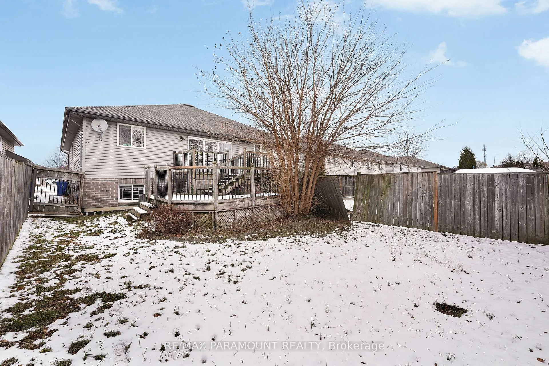Photo 25 of 1505 Highnoon Drive, Windsor — HOMEH