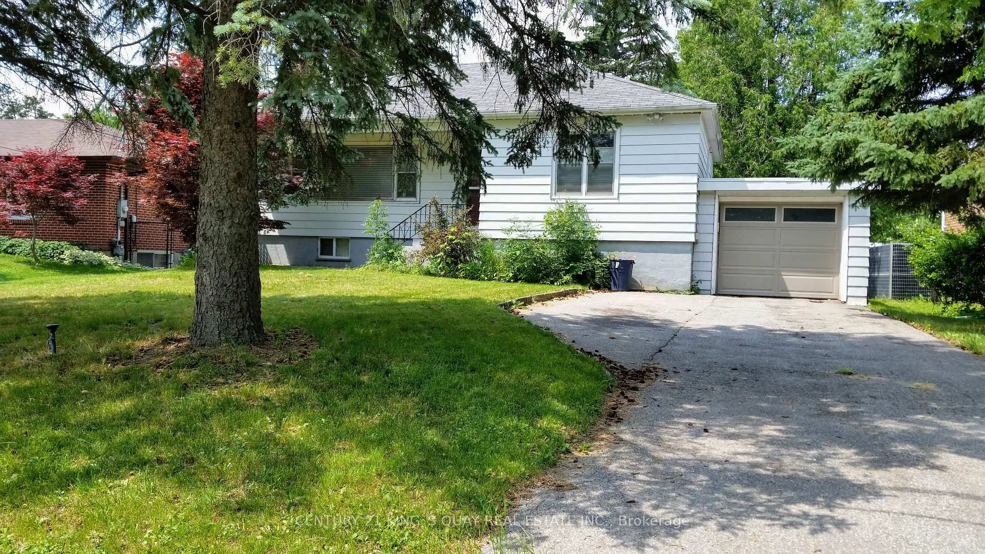 Photo 1 of 46 William Street, King, King City — HOMEH