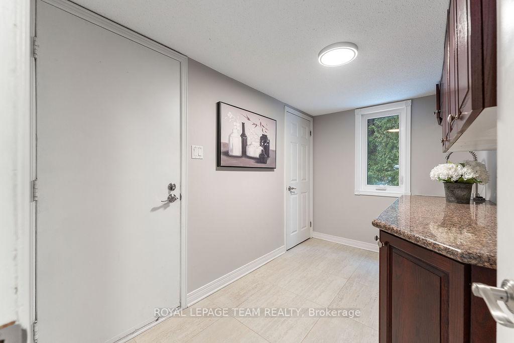 Photo 15 of 2938 Richardson Side Road, Ottawa, Huntley Ward (South West) — HOMEH