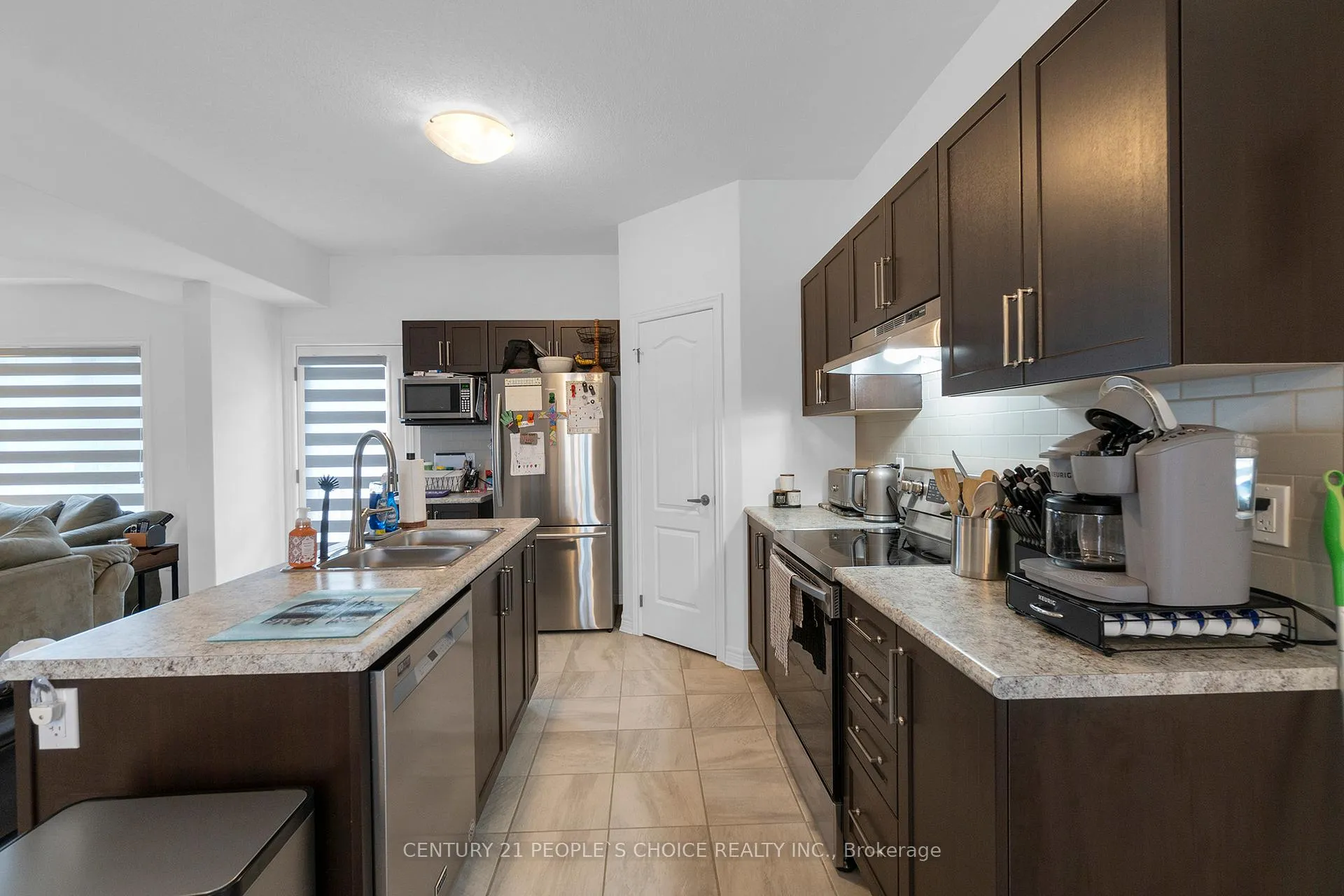 Photo 10 of 23 Pennell Drive, Barrie, Ardagh — HOMEH