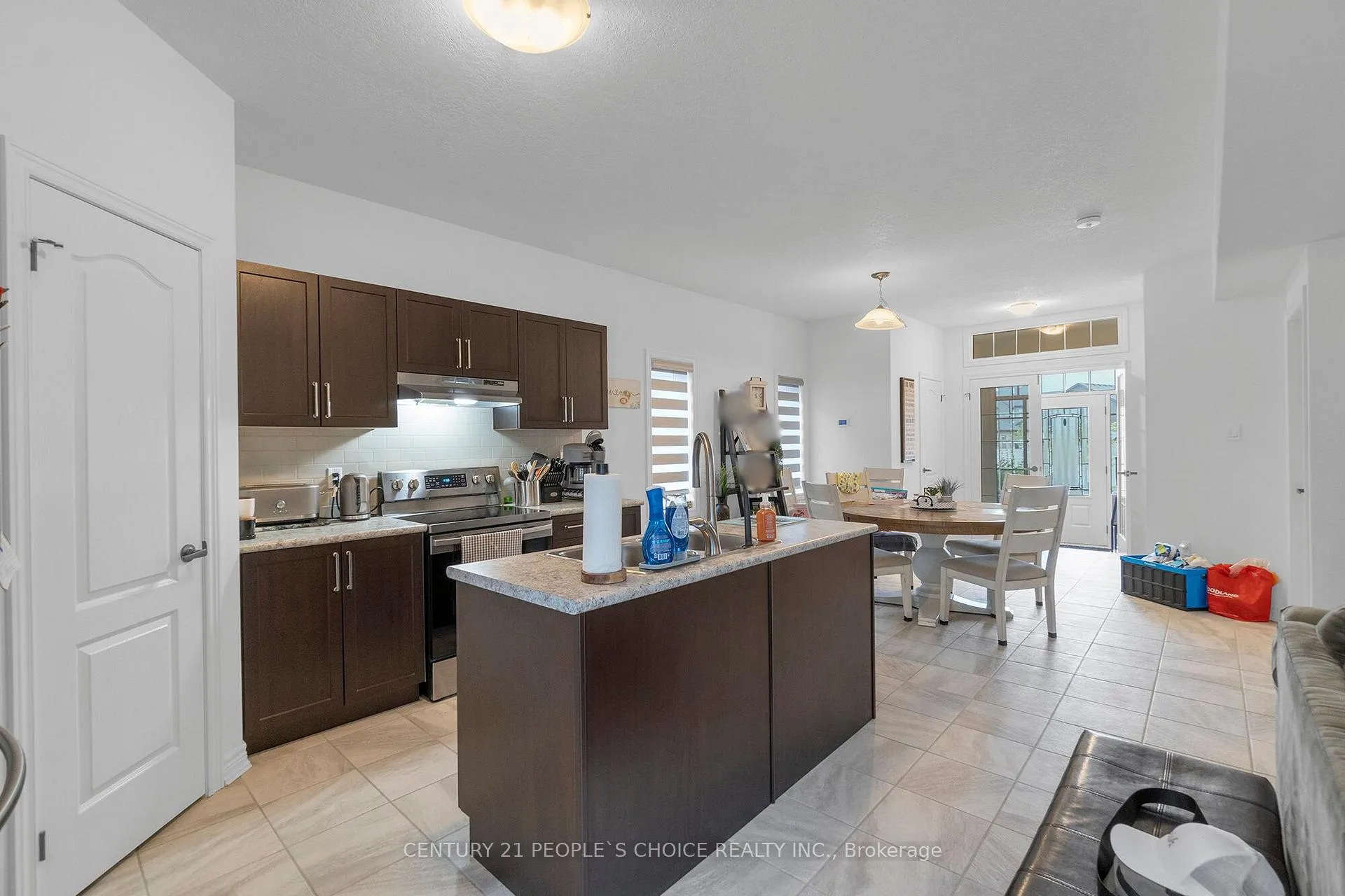 Photo 12 of 23 Pennell Drive, Barrie, Ardagh — HOMEH