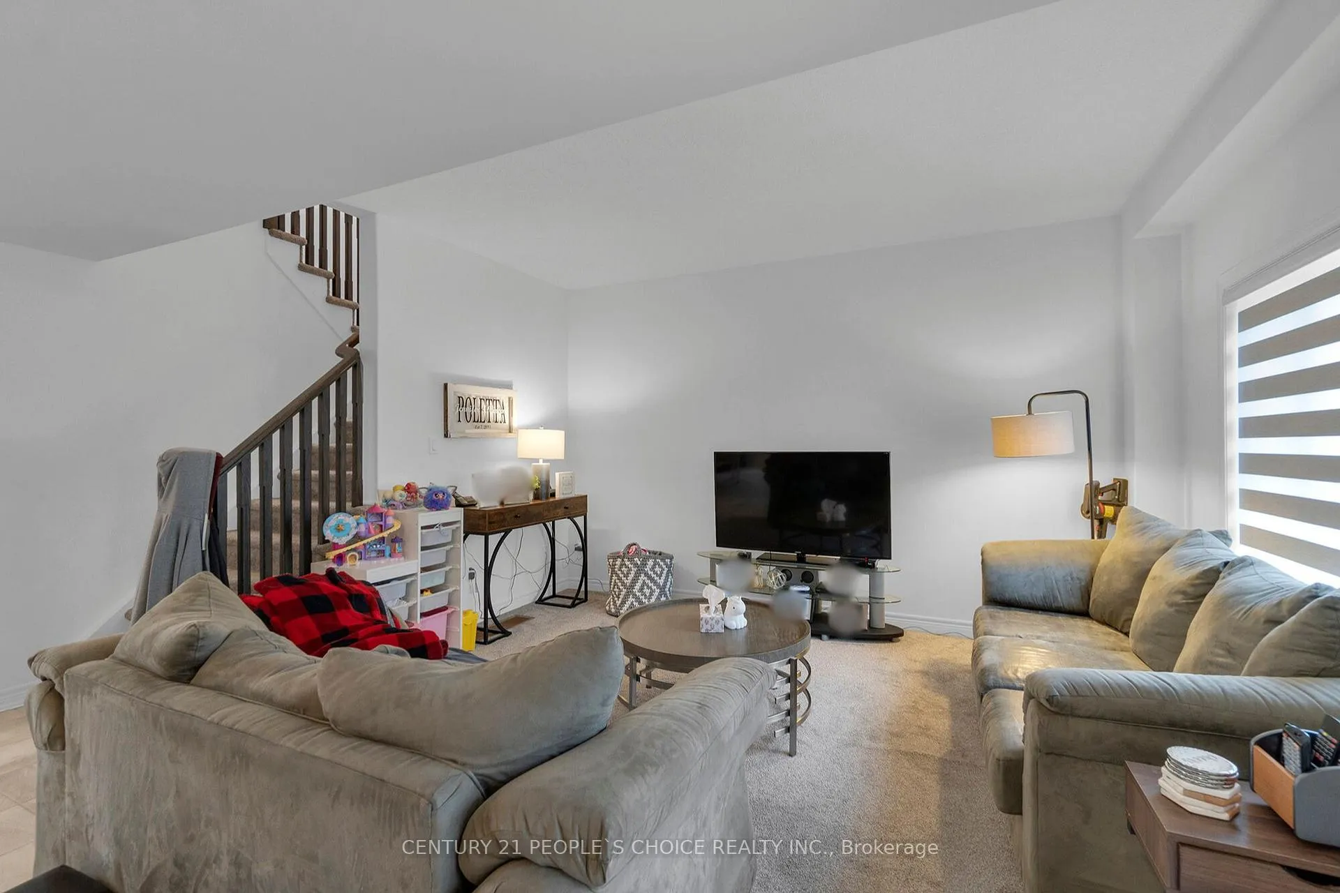 Photo 15 of 23 Pennell Drive, Barrie, Ardagh — HOMEH