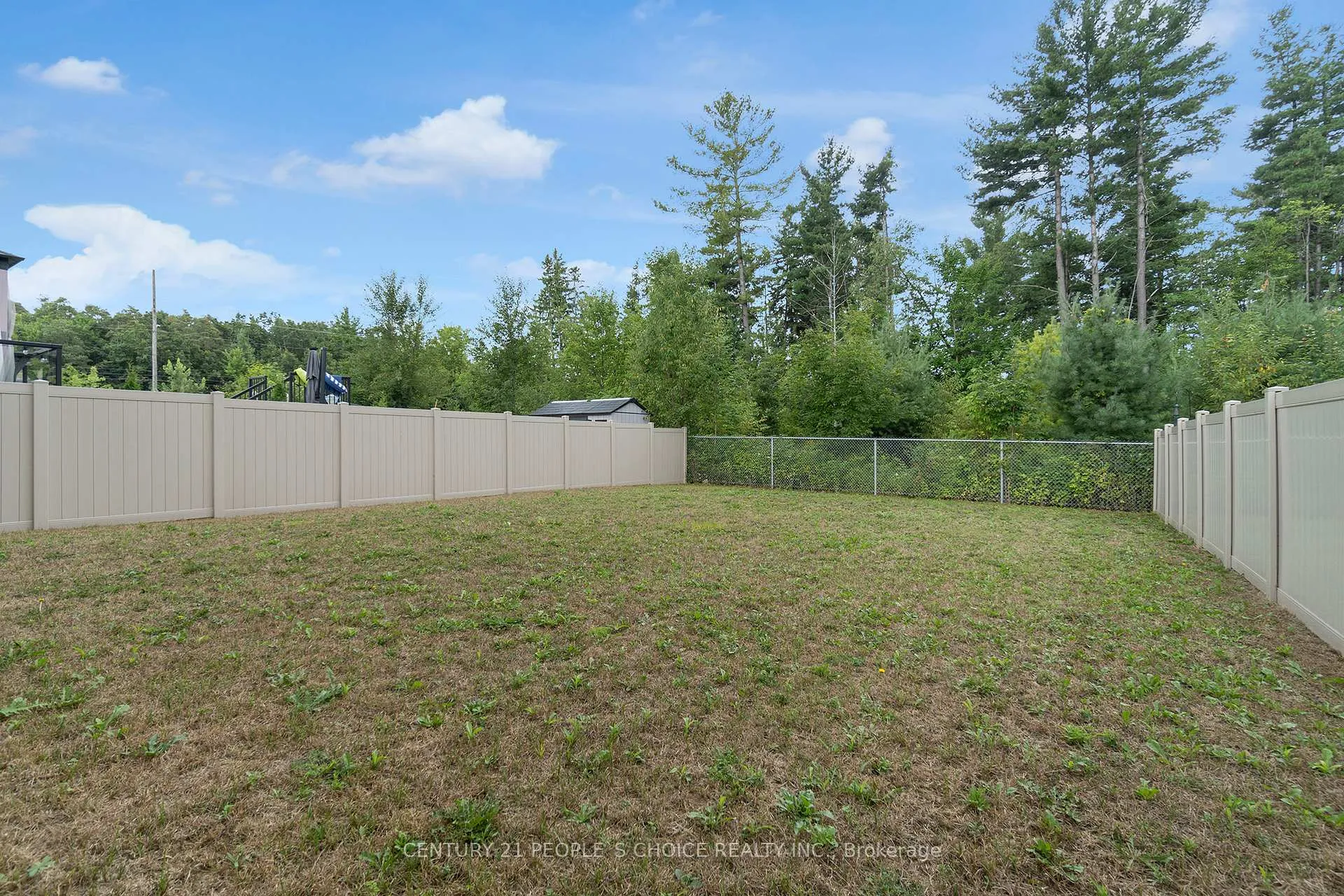 Photo 33 of 23 Pennell Drive, Barrie, Ardagh — HOMEH