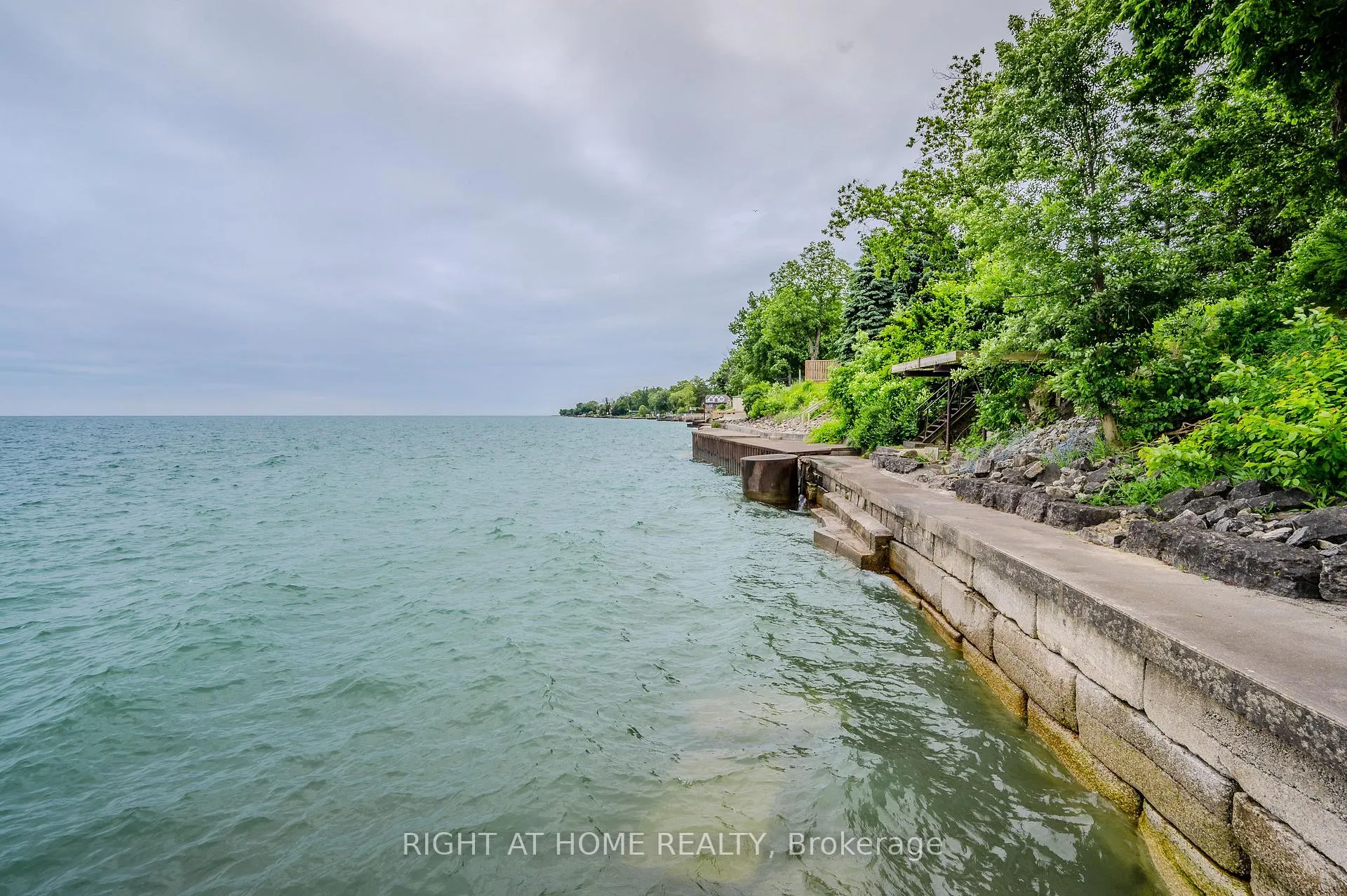 Photo 37 of 2 Campview Road, Hamilton, Winona Park — HOMEH