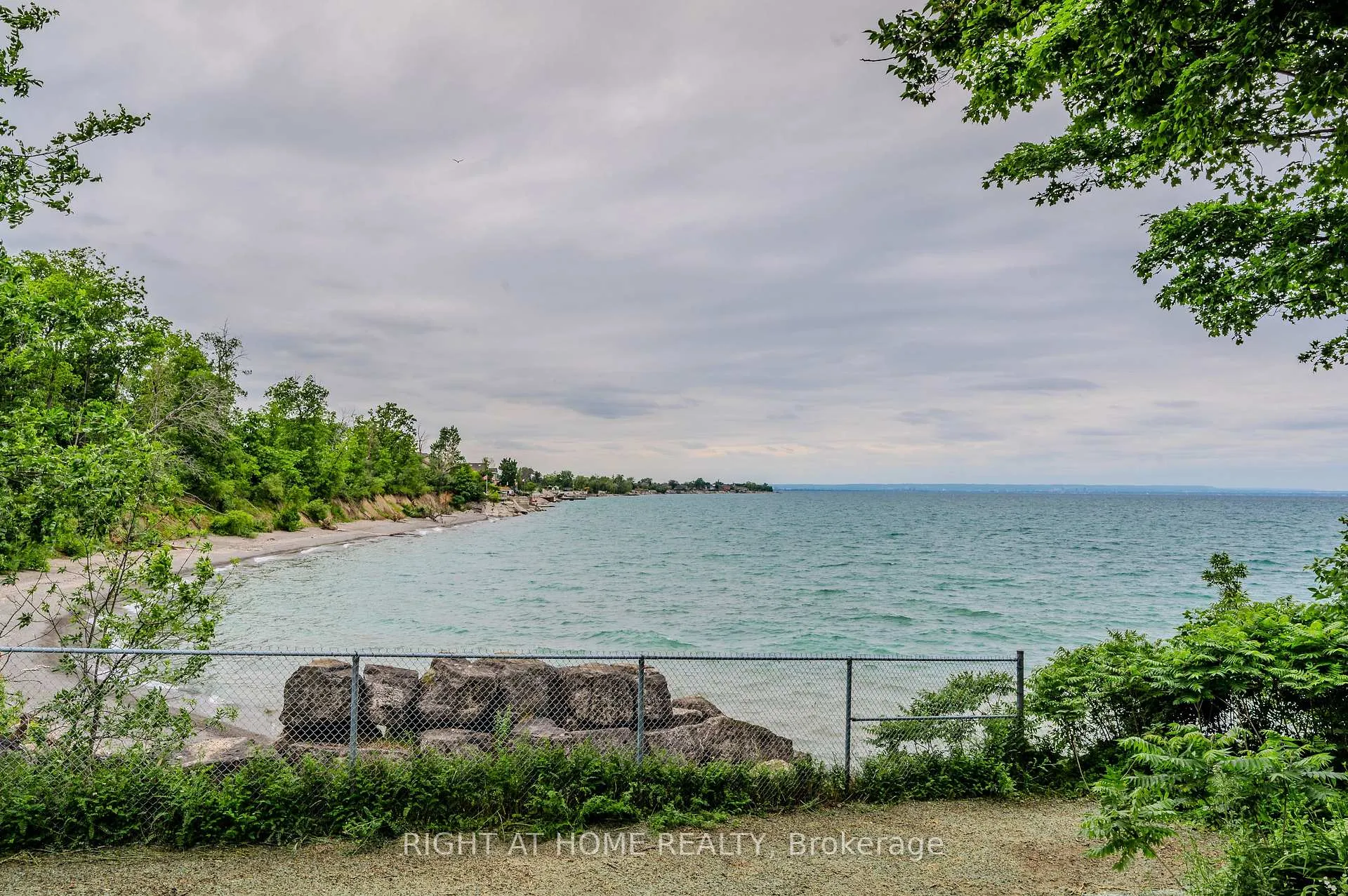 Photo 38 of 2 Campview Road, Hamilton, Winona Park — HOMEH