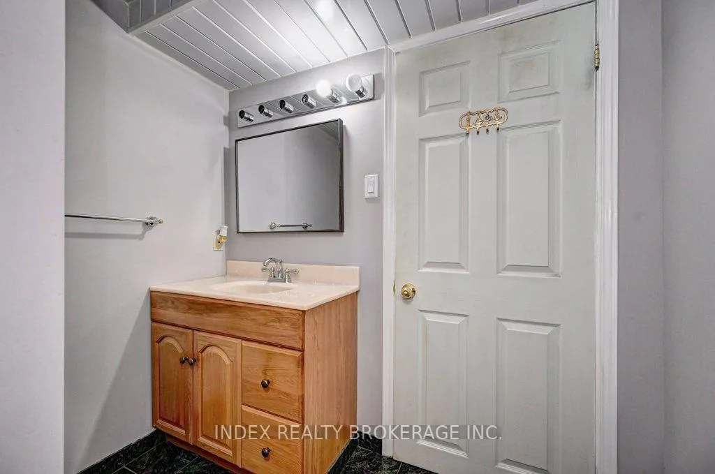 Photo 34 of 30 Maxwell Drive, Kitchener — HOMEH