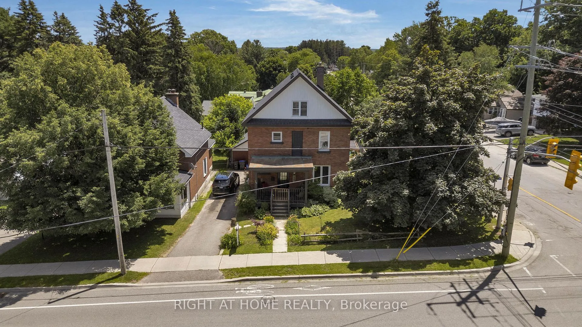 Photo 30 of 769 Hugel Avenue, Midland — HOMEH
