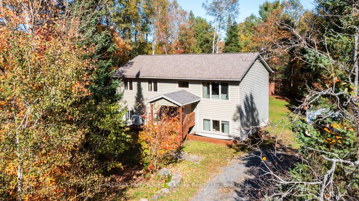 Photo 3 of 312 Centre Road, McKellar — HOMEH