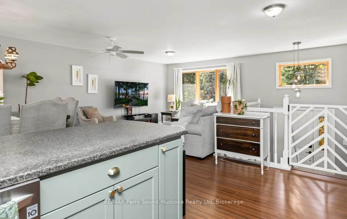 Photo 11 of 312 Centre Road, McKellar — HOMEH