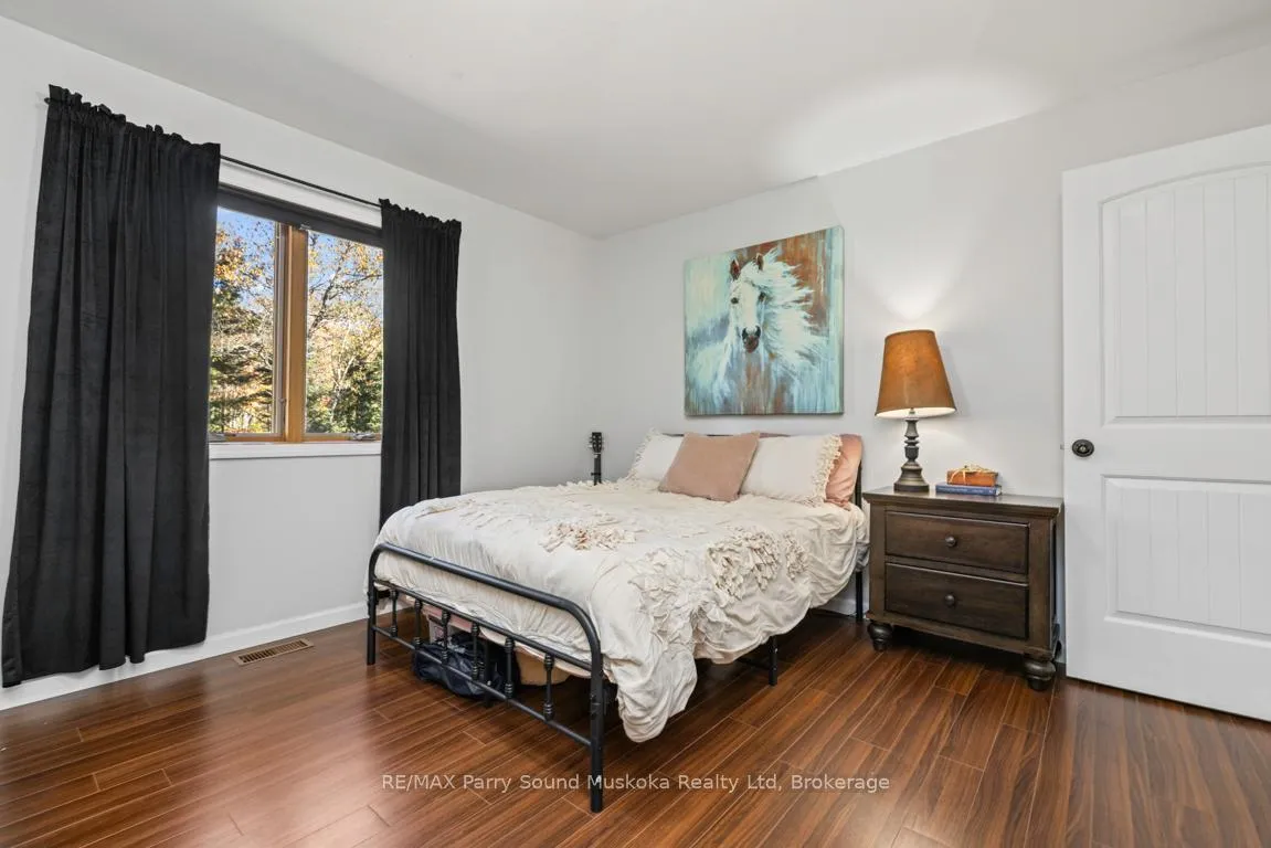 Photo 12 of 312 Centre Road, McKellar — HOMEH