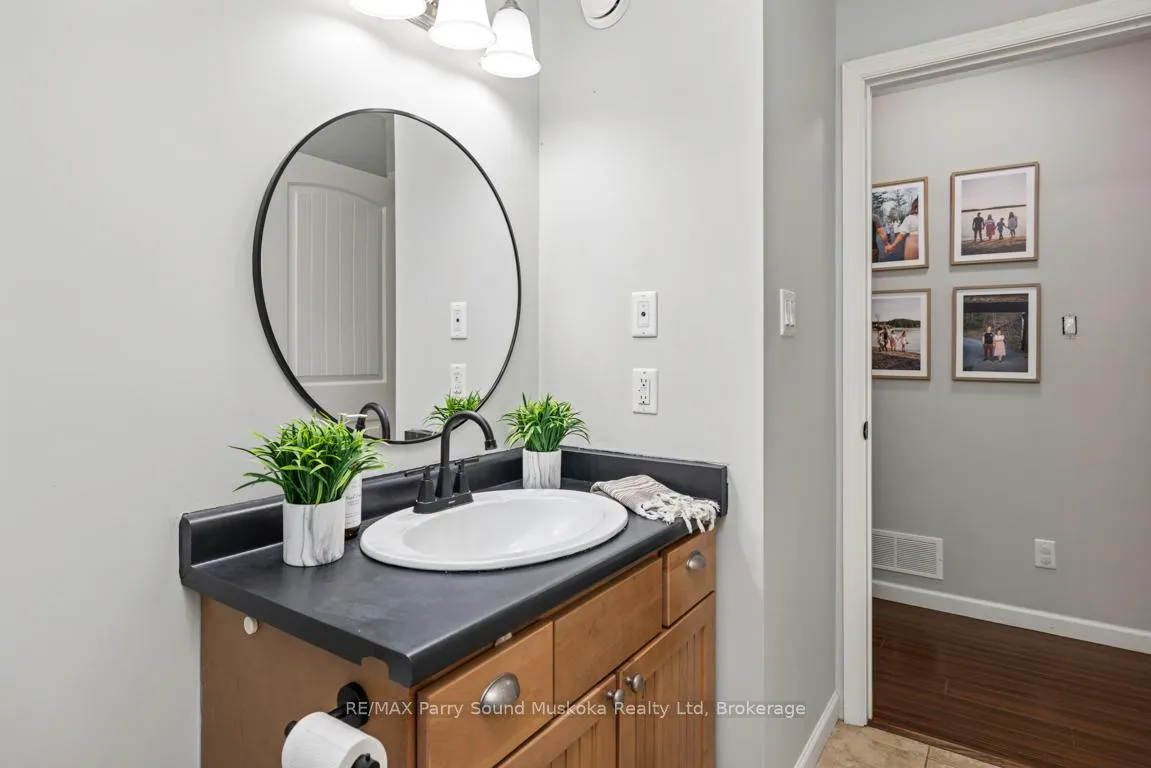Photo 21 of 312 Centre Road, McKellar — HOMEH