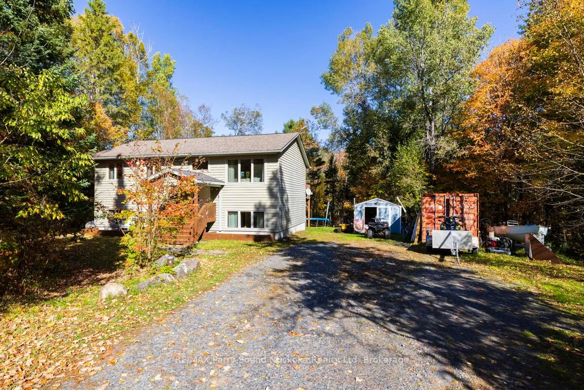 Photo 44 of 312 Centre Road, McKellar — HOMEH
