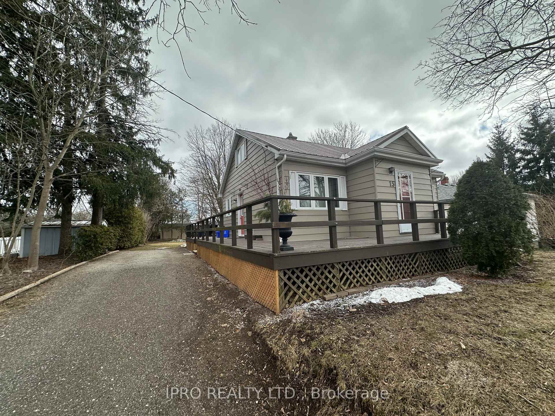 Front of 15 Millwood Road