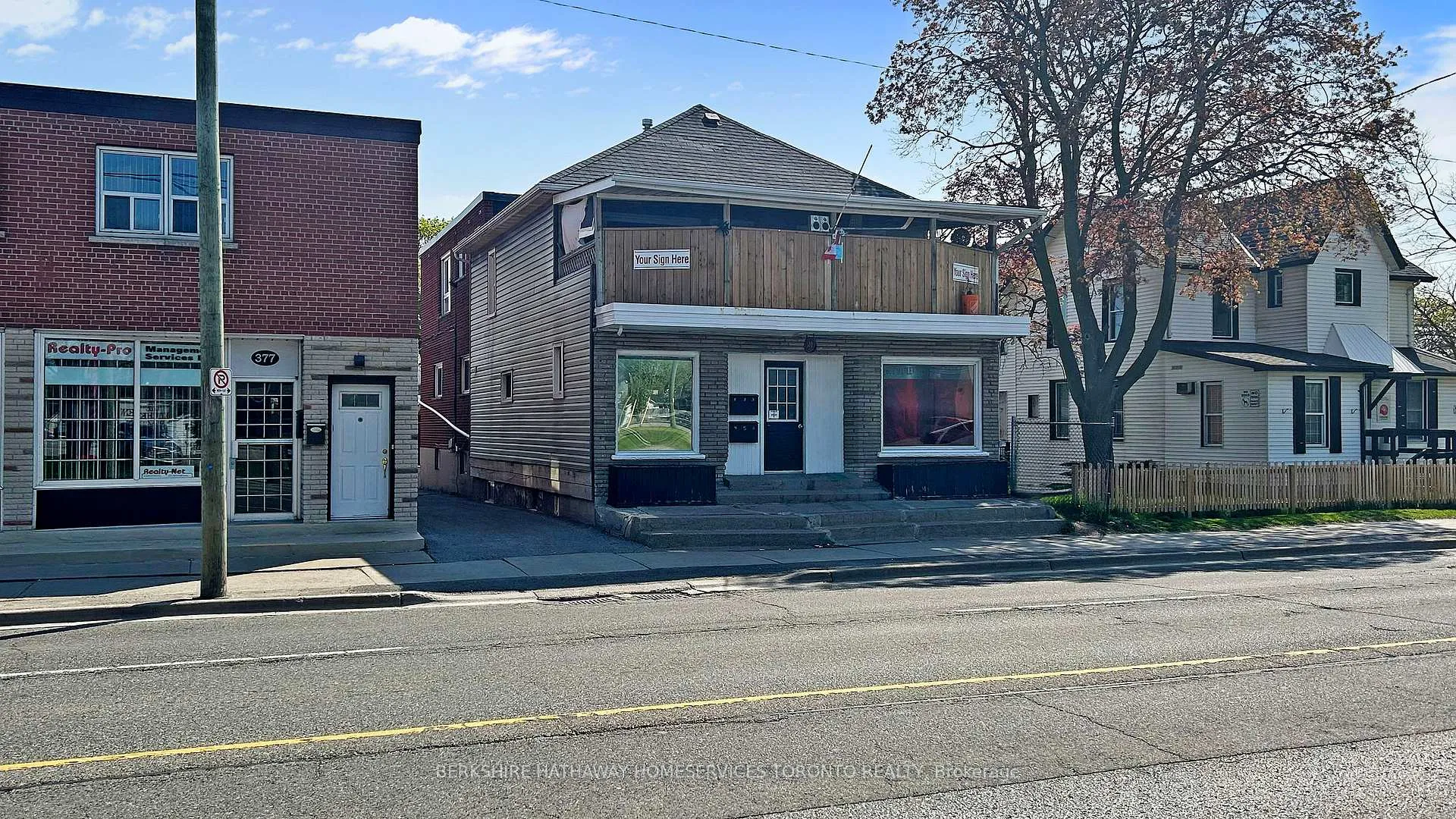 Photo 2 of 381 Simcoe Street S, Oshawa, Central — HOMEH