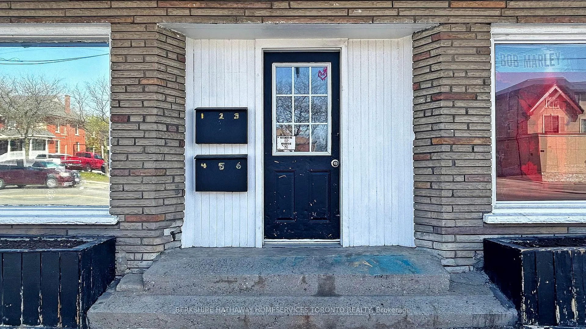 Photo 6 of 381 Simcoe Street S, Oshawa, Central — HOMEH