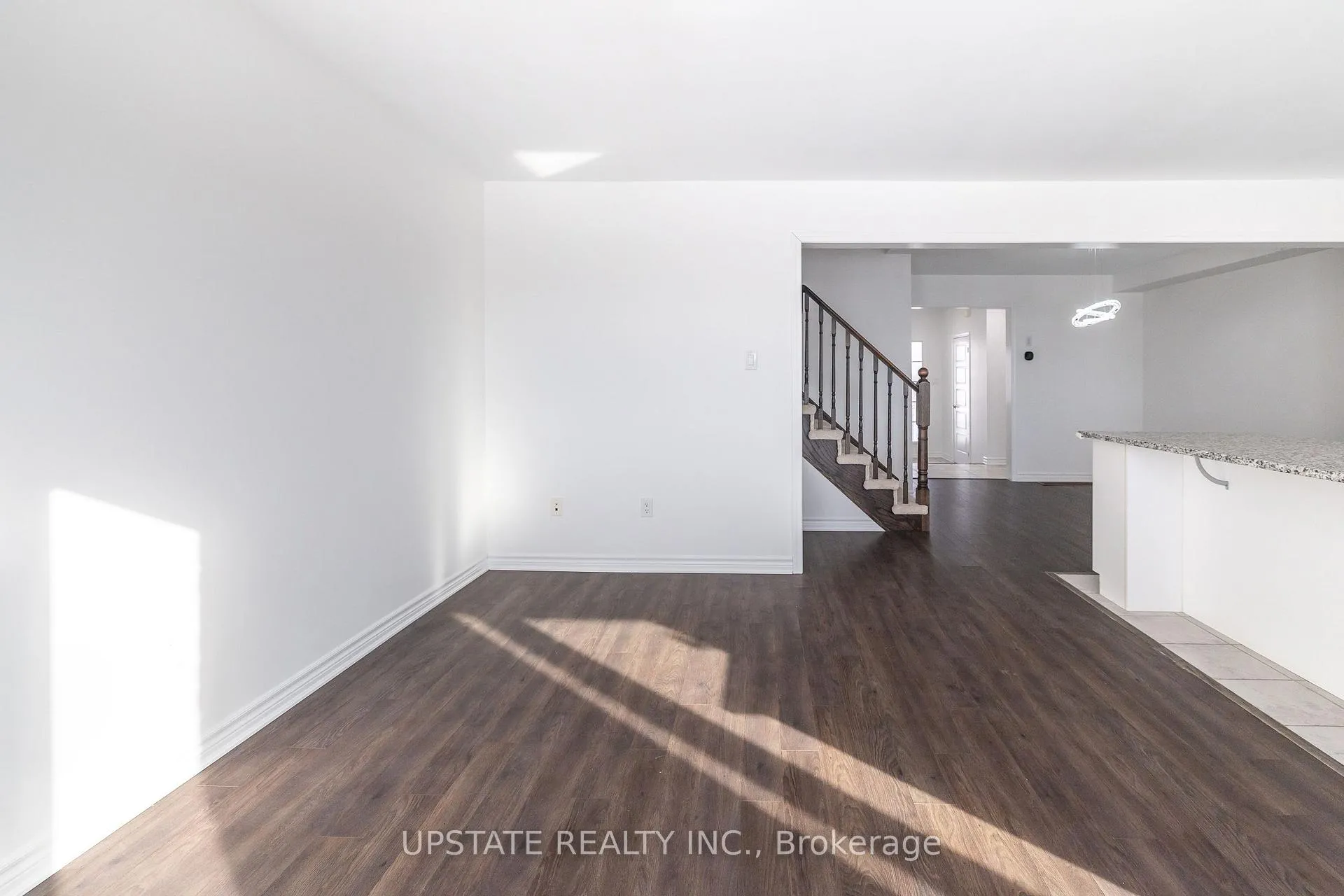 Photo 16 of 122 Watermill Street, Kitchener, Doon South — HOMEH