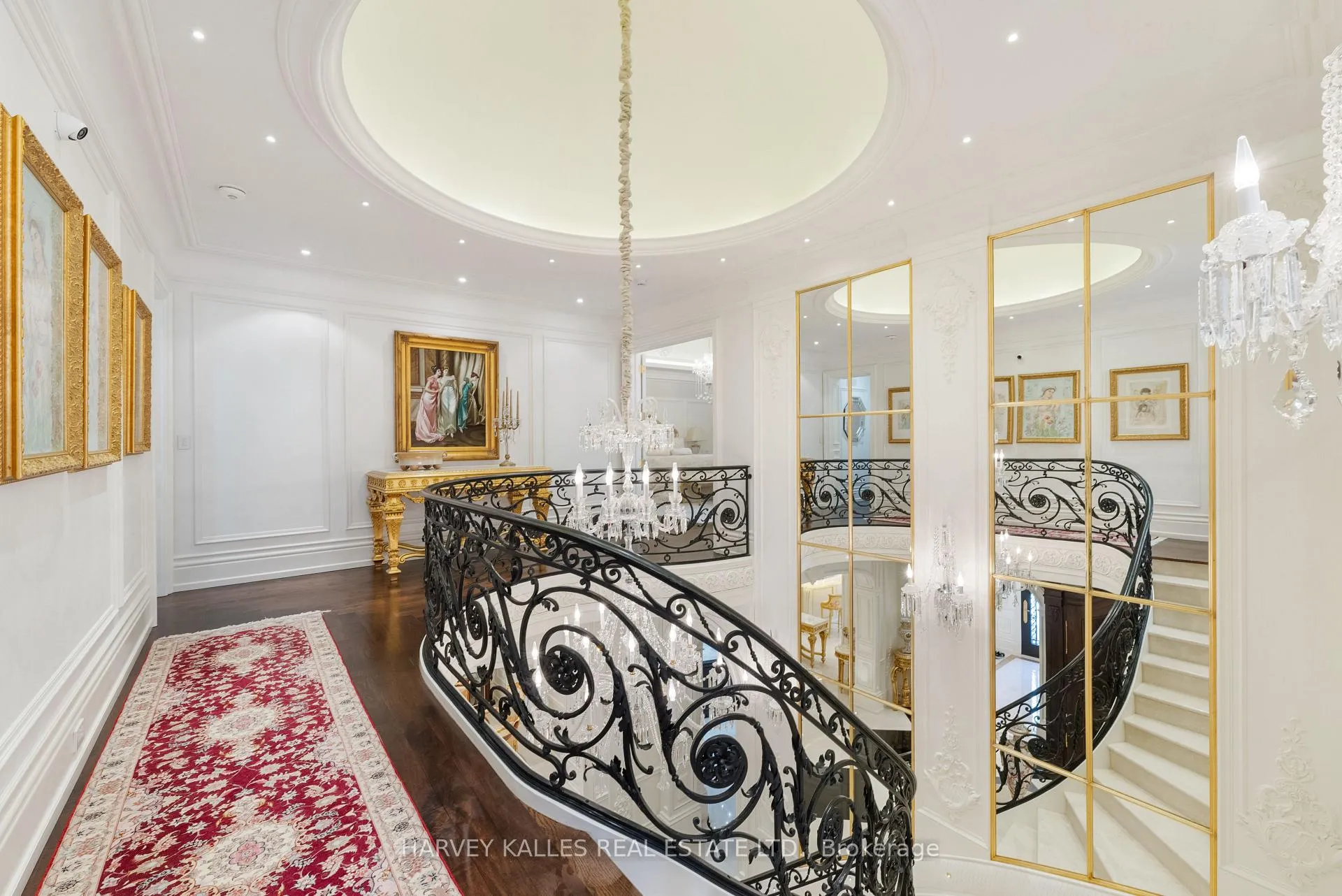Photo 19 of 215 Strathallan Wood, Toronto, Bedford Park-Nortown — HOMEH