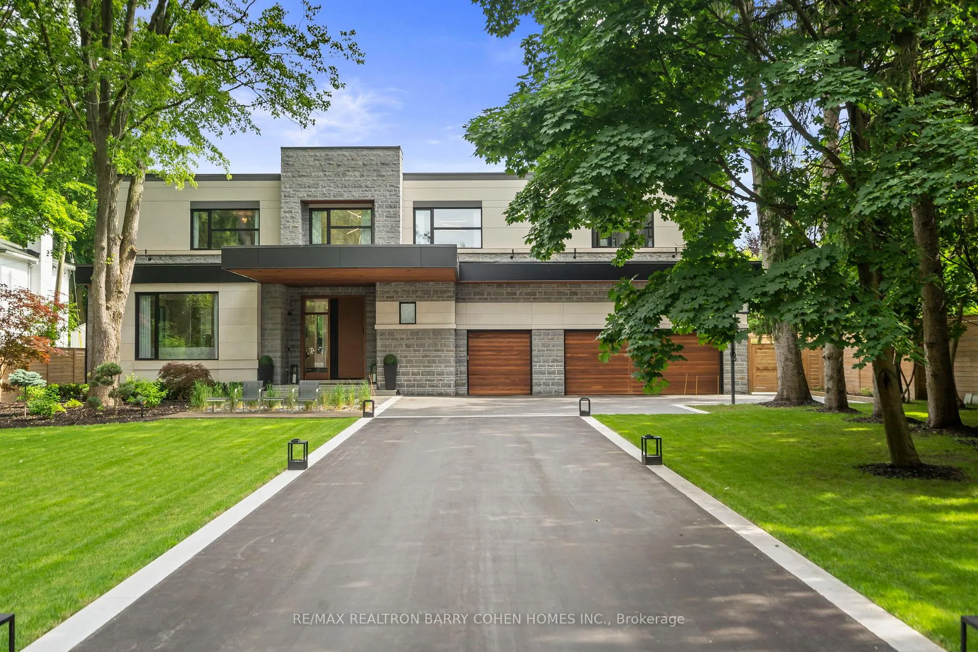 Photo 5 of 151 Centre Street, Vaughan, Crestwood-Springfarm-Yorkhill — HOMEH