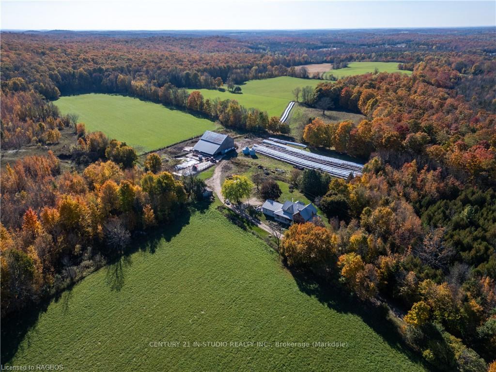 Photo 2 of 602446 Sideroad 8, Chatsworth — HOMEH