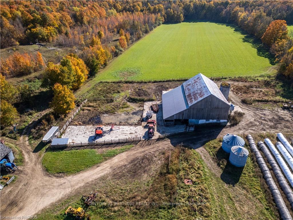 Photo 6 of 602446 Sideroad 8, Chatsworth — HOMEH