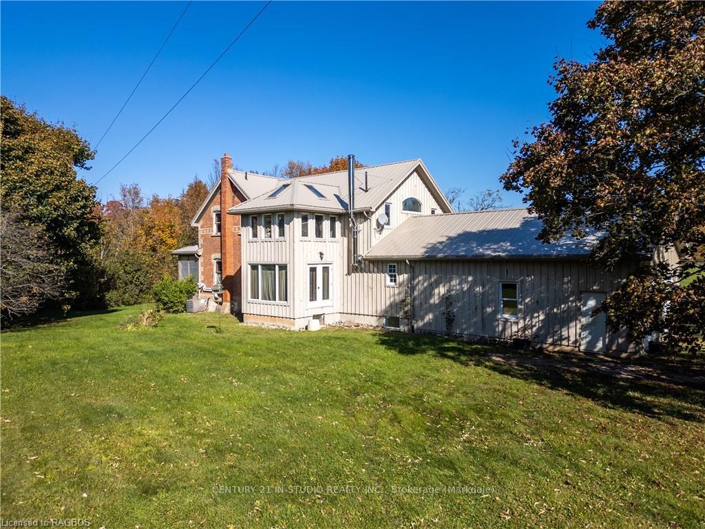 Photo 21 of 602446 Sideroad 8, Chatsworth — HOMEH