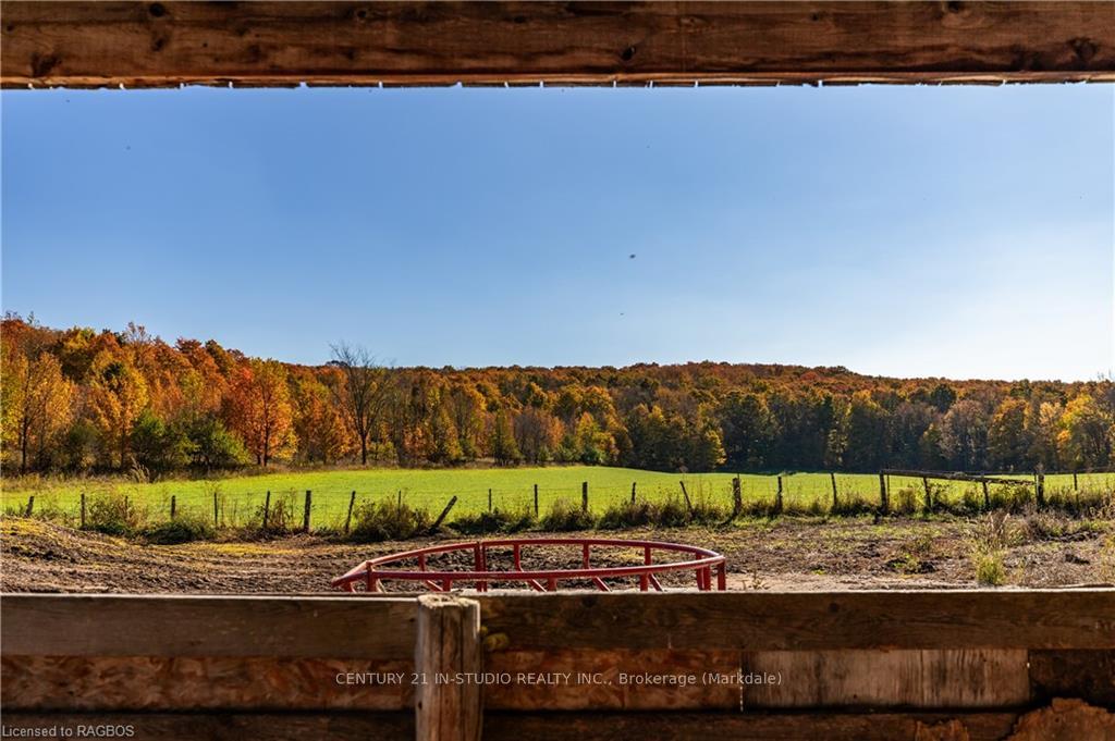 Photo 34 of 602446 Sideroad 8, Chatsworth — HOMEH