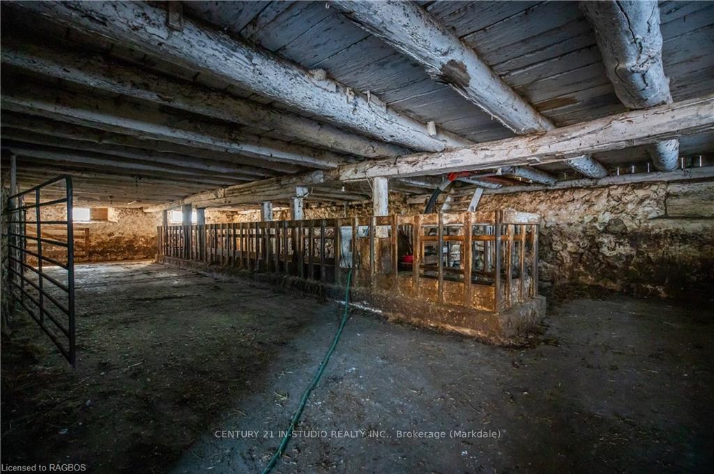 Photo 40 of 602446 Sideroad 8, Chatsworth — HOMEH