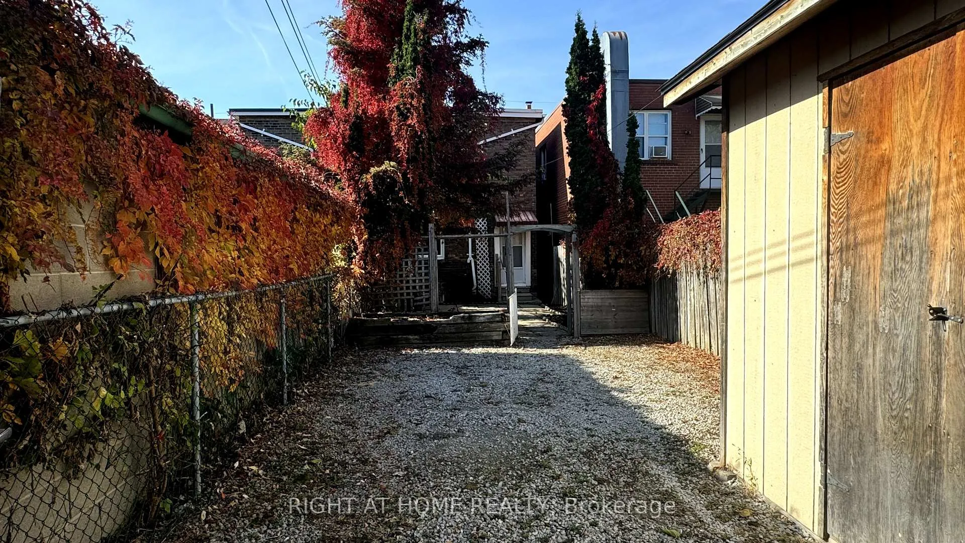 Photo 26 of 2023 Dufferin Street, Toronto, Oakwood Village — HOMEH
