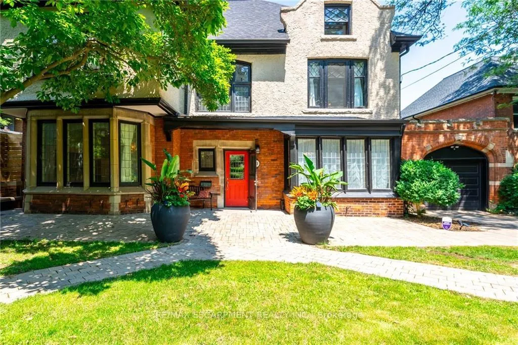 Photo 2 of 13 Freeman Place, Hamilton, Durand — HOMEH
