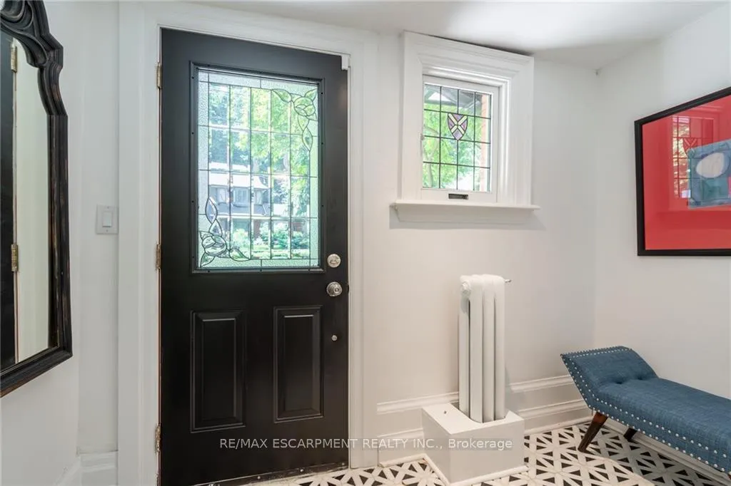 Photo 3 of 13 Freeman Place, Hamilton, Durand — HOMEH