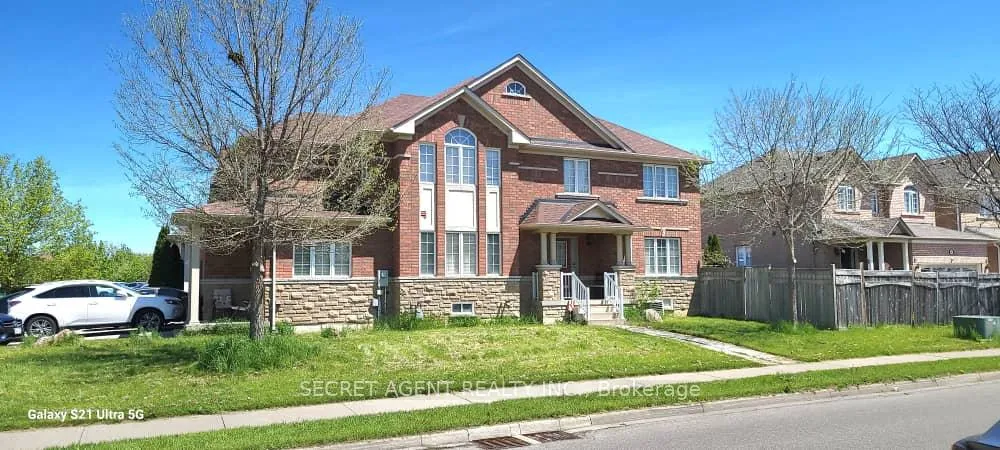 Front of 138 Zia Dodda Crescent