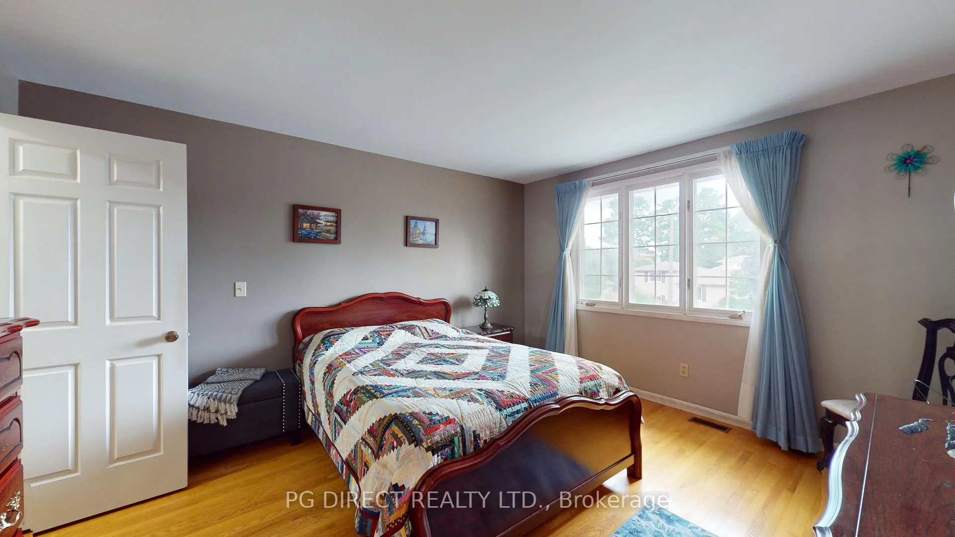 Photo 15 of 65 Trailview Drive, Kitchener — HOMEH