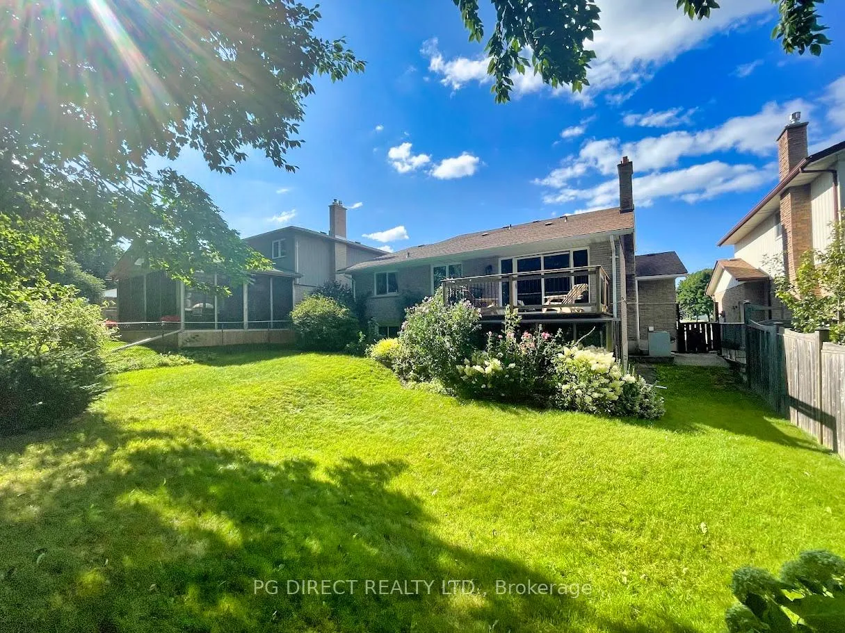 Photo 21 of 65 Trailview Drive, Kitchener — HOMEH