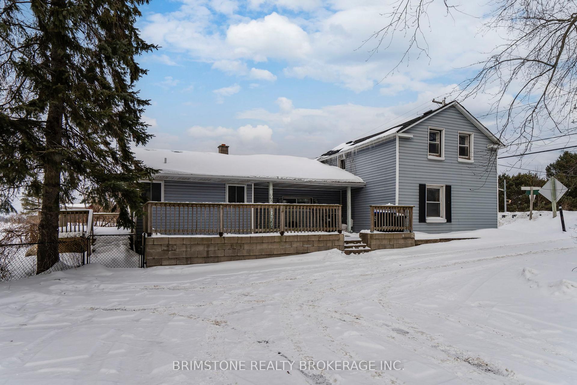 Photo 4 of 199 Barrie Street, Essa, Rural Essa — HOMEH