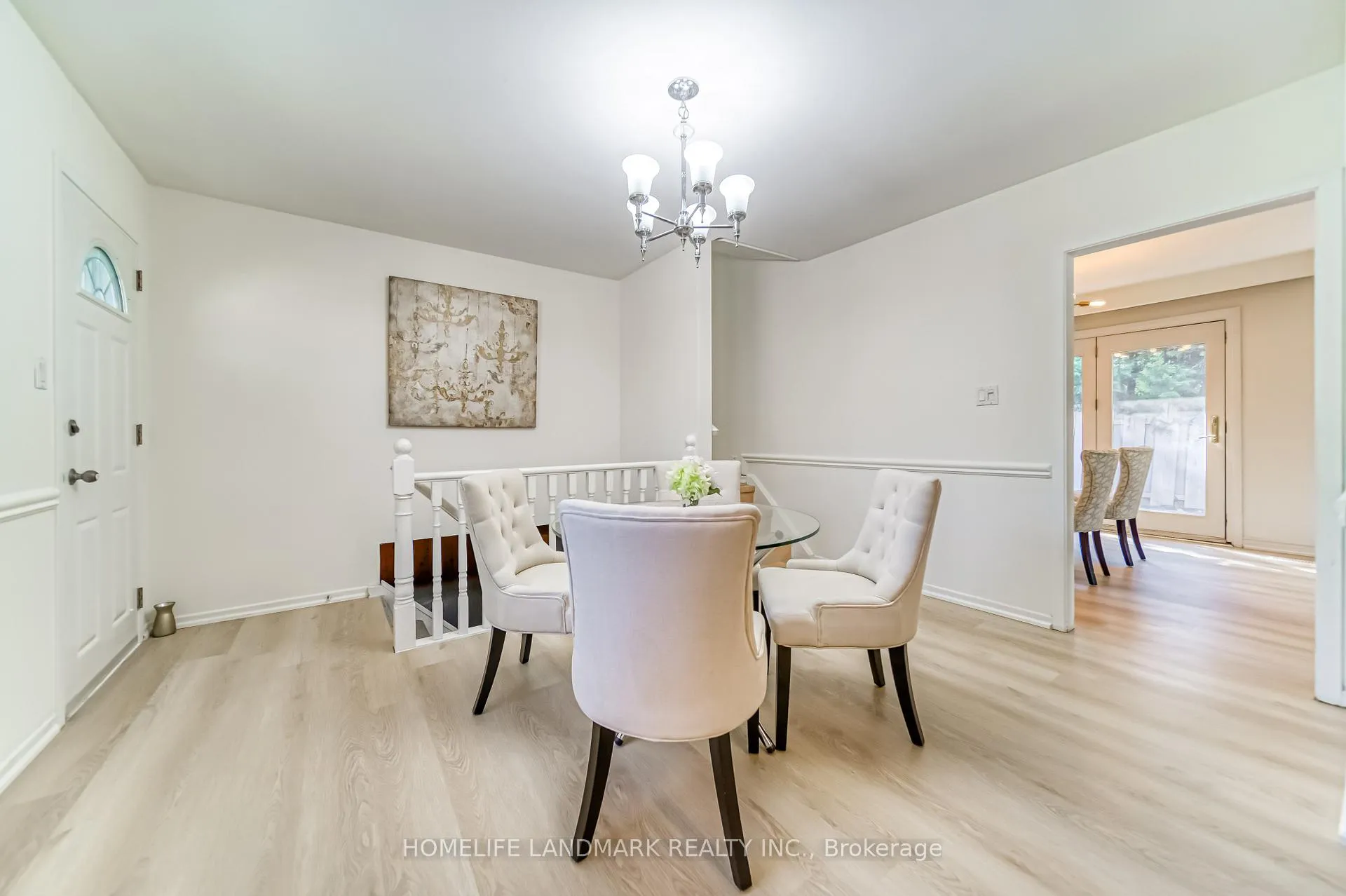 Photo 12 of 113 Fred Varley Drive W, Markham, Unionville — HOMEH