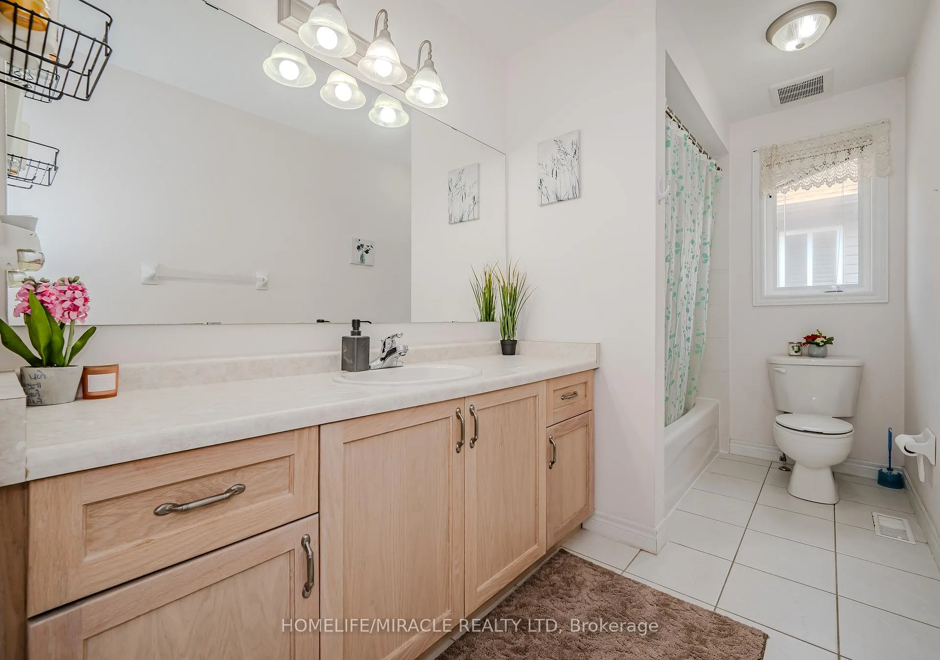 Photo 34 of 80 Meadowbank Drive, Hamilton, Falkirk — HOMEH