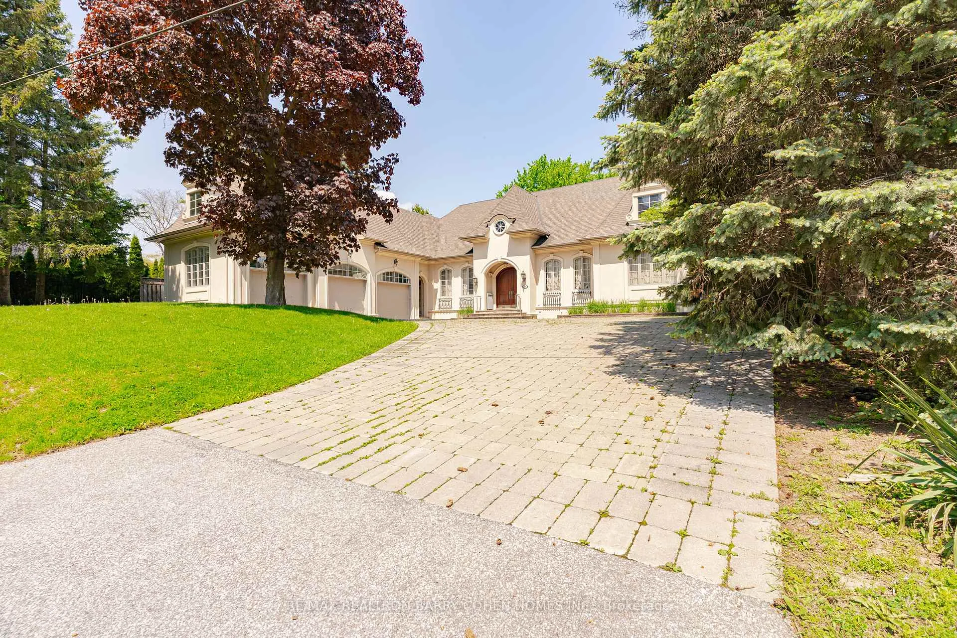 Front of 76 Thornridge Drive