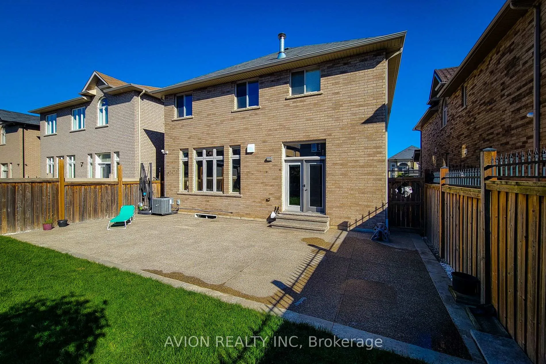 Photo 7 of 158 Chambers Drive, Hamilton, Ancaster — HOMEH