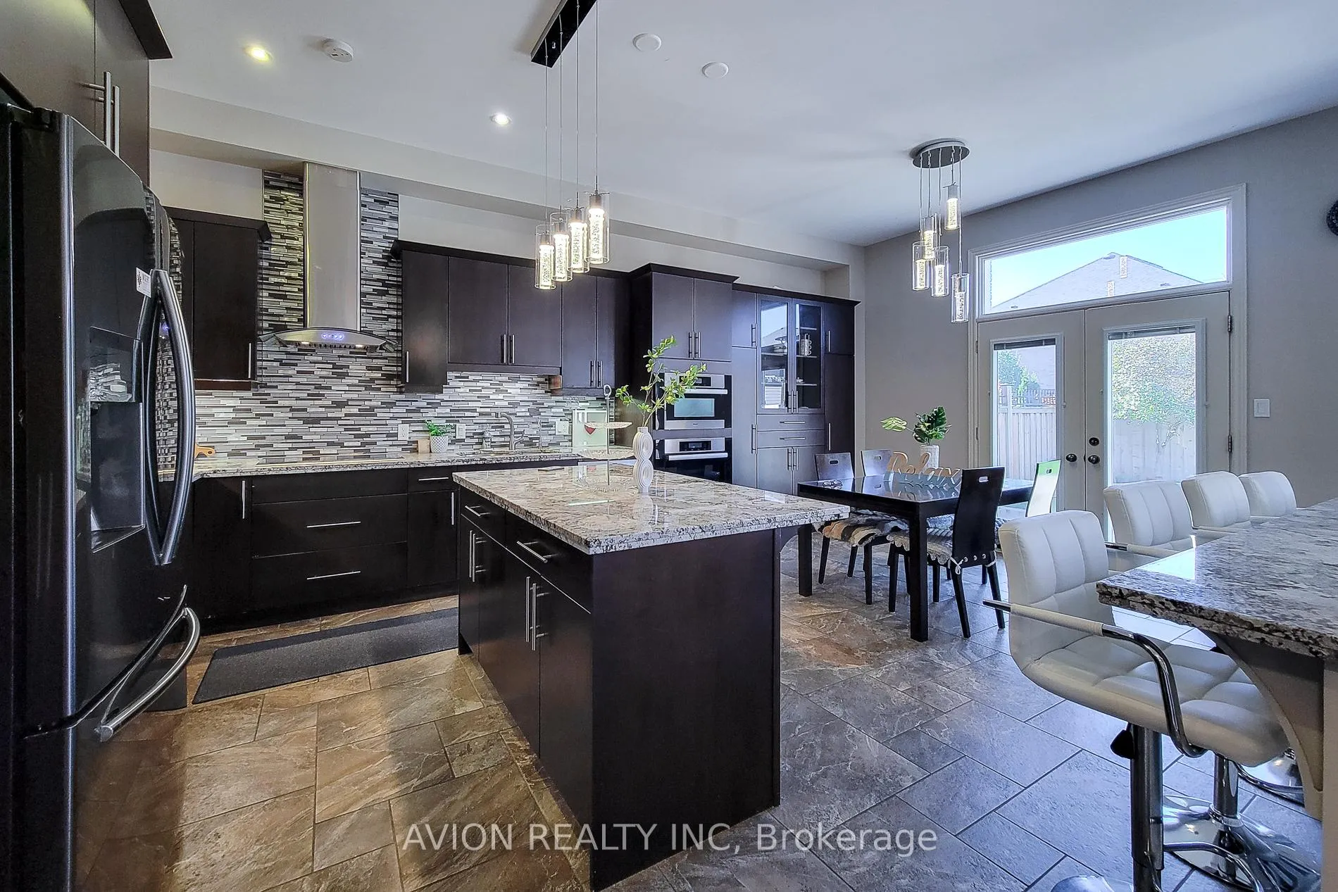 Photo 18 of 158 Chambers Drive, Hamilton, Ancaster — HOMEH