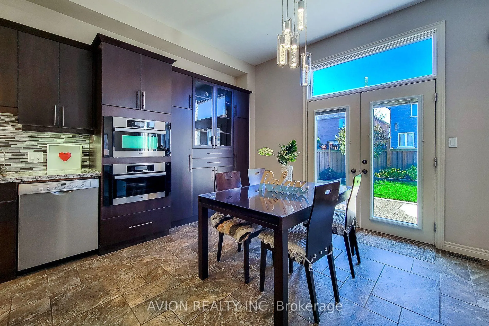 Photo 19 of 158 Chambers Drive, Hamilton, Ancaster — HOMEH