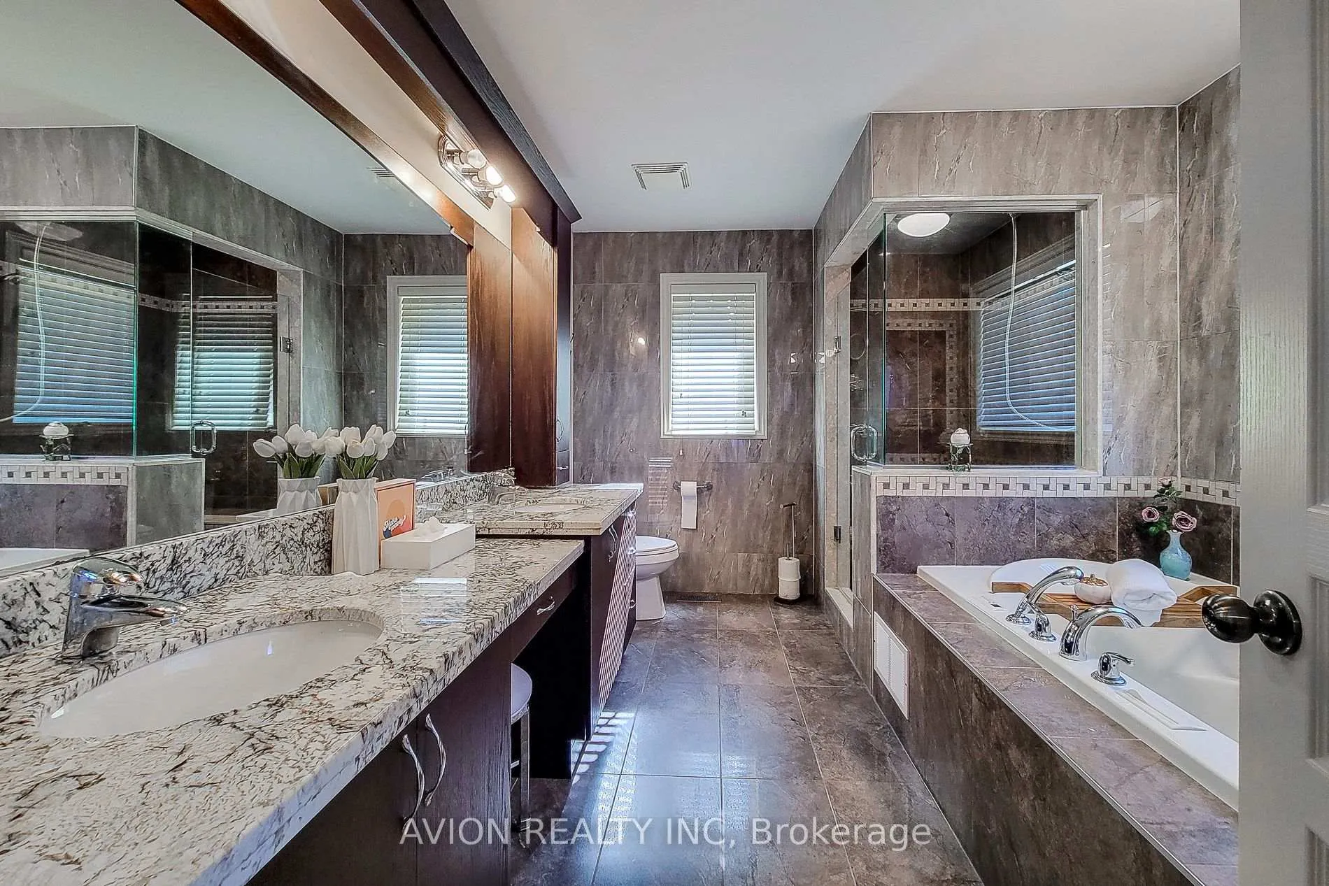 Photo 28 of 158 Chambers Drive, Hamilton, Ancaster — HOMEH