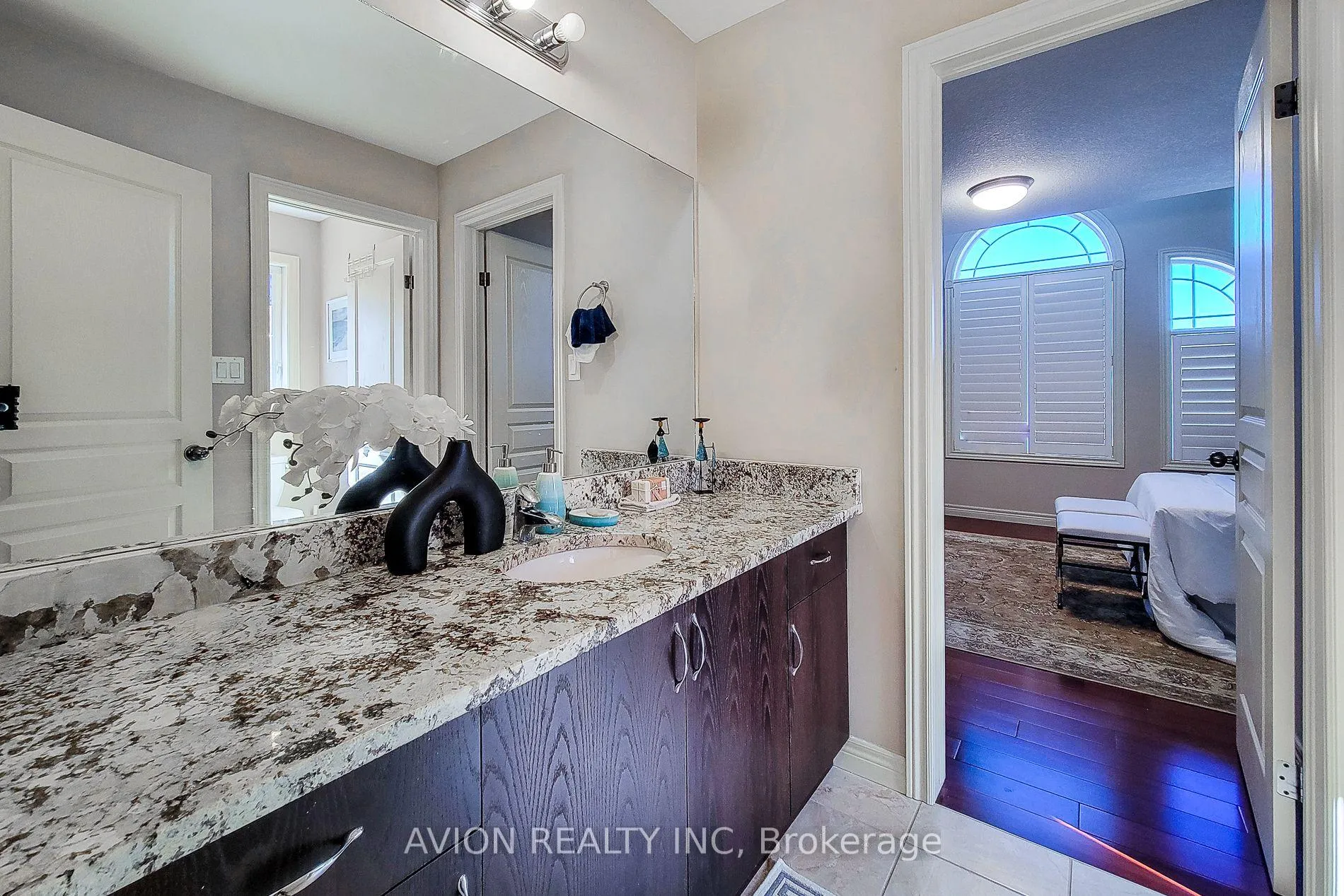 Photo 32 of 158 Chambers Drive, Hamilton, Ancaster — HOMEH