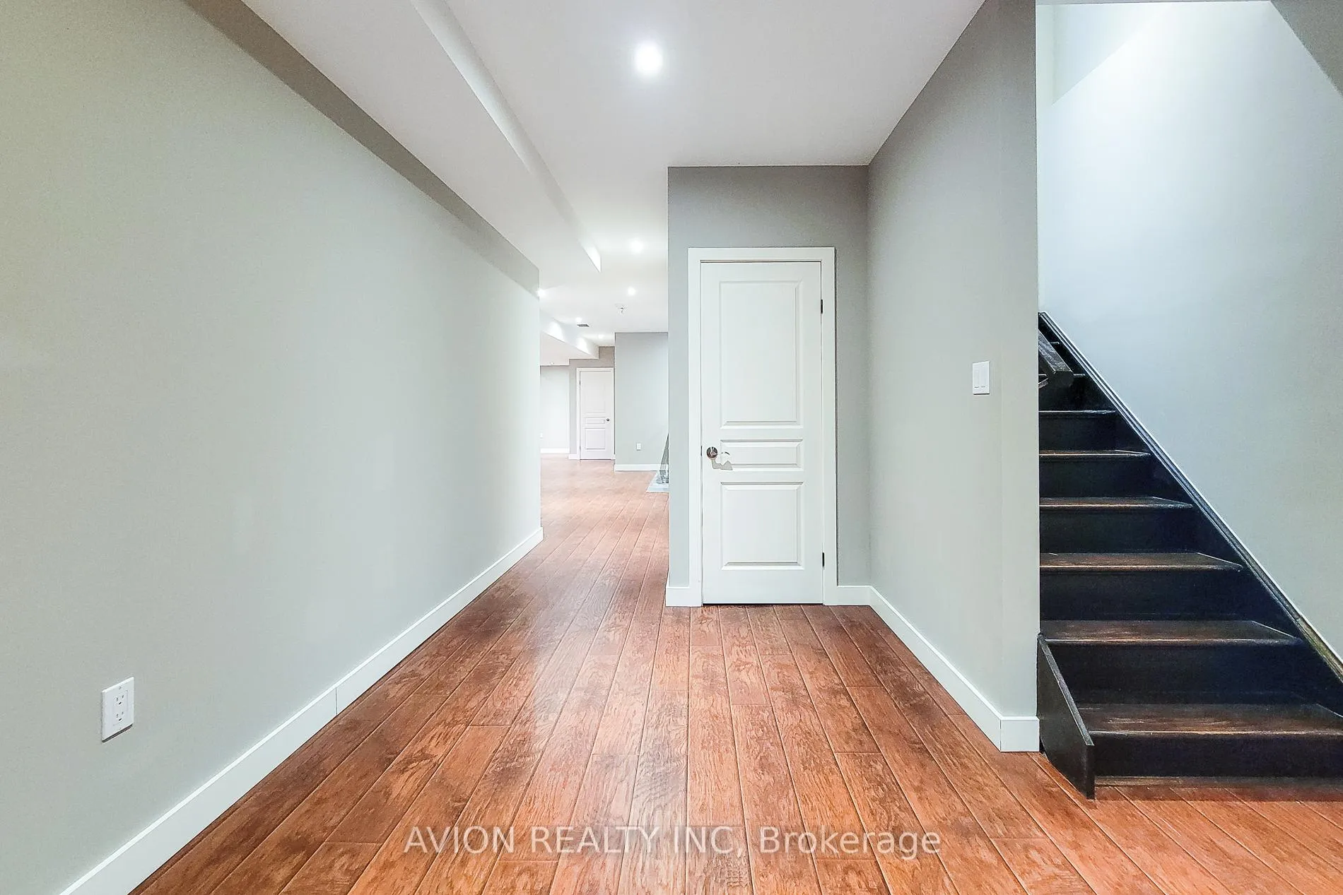 Photo 37 of 158 Chambers Drive, Hamilton, Ancaster — HOMEH