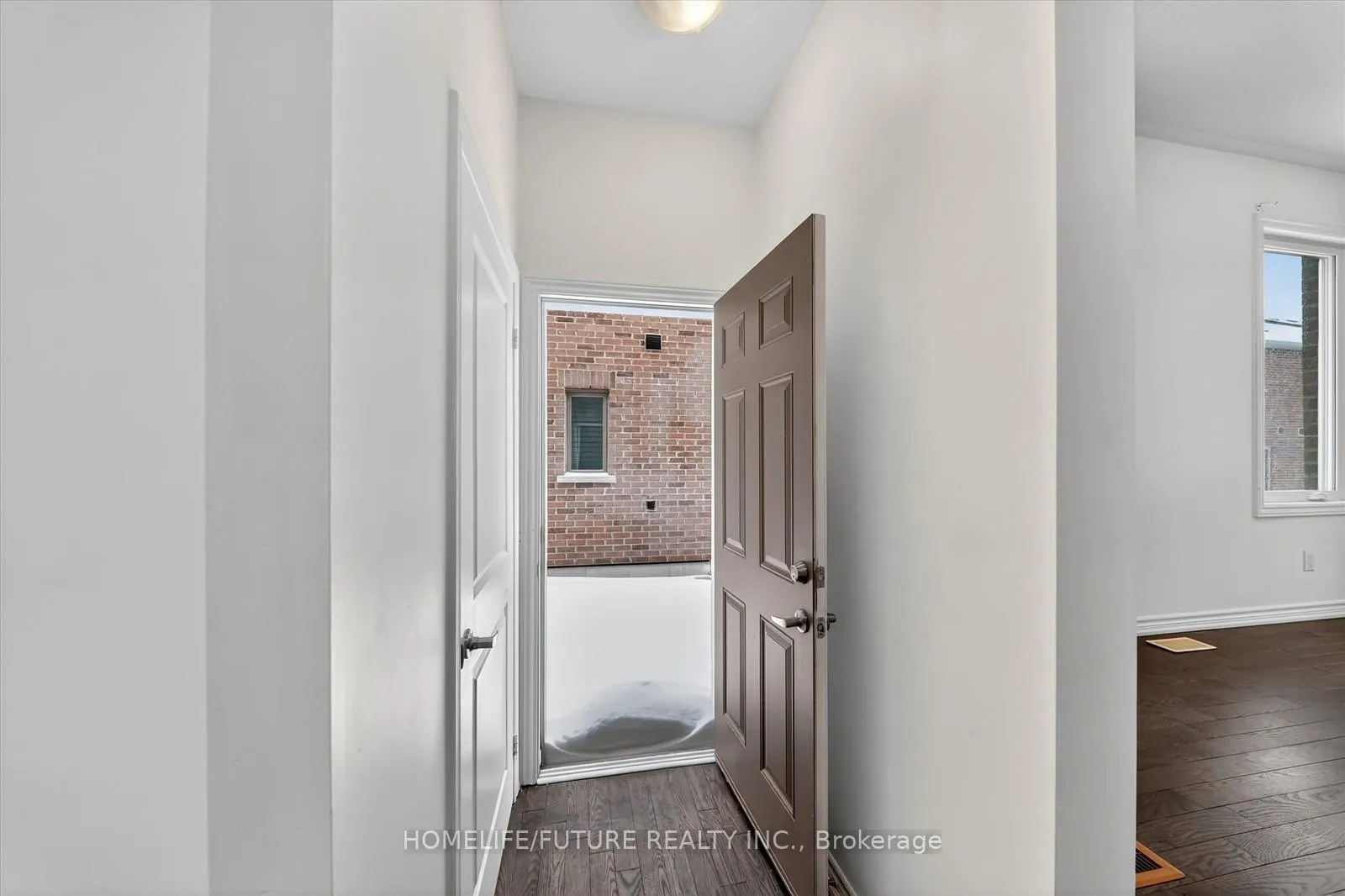 Photo 41 of 48 Corbett Avenue, Southgate — HOMEH