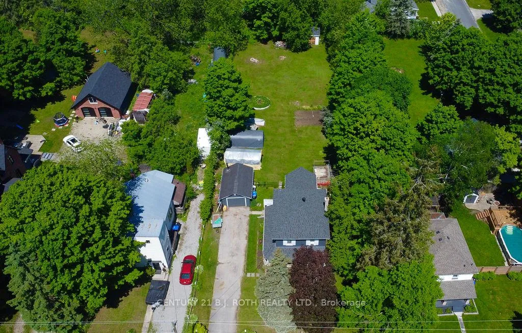 Photo 5 of 14 Mill Street E, Springwater, Hillsdale — HOMEH