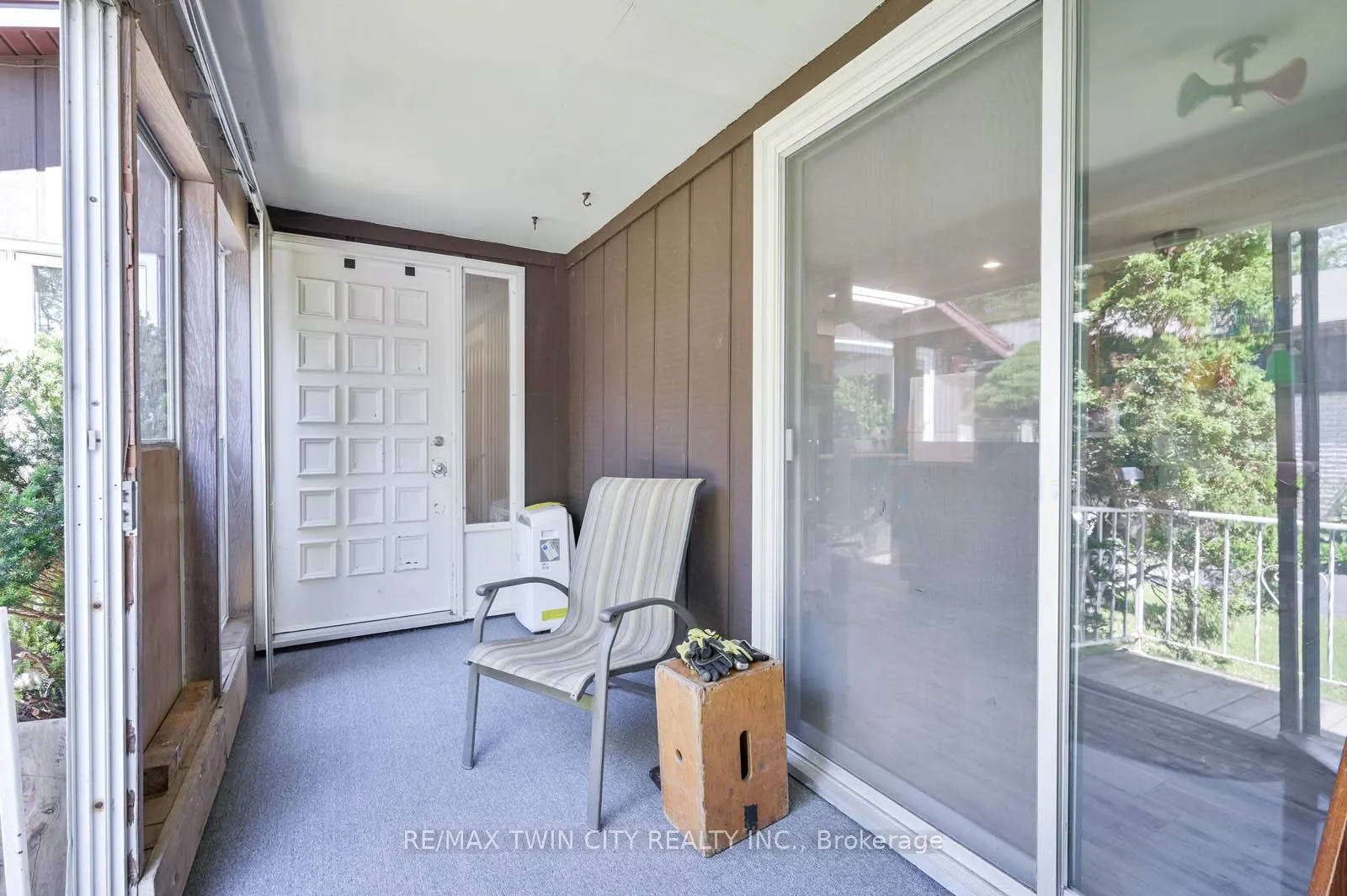 Photo 6 of 108 Keats Way Place, Waterloo — HOMEH