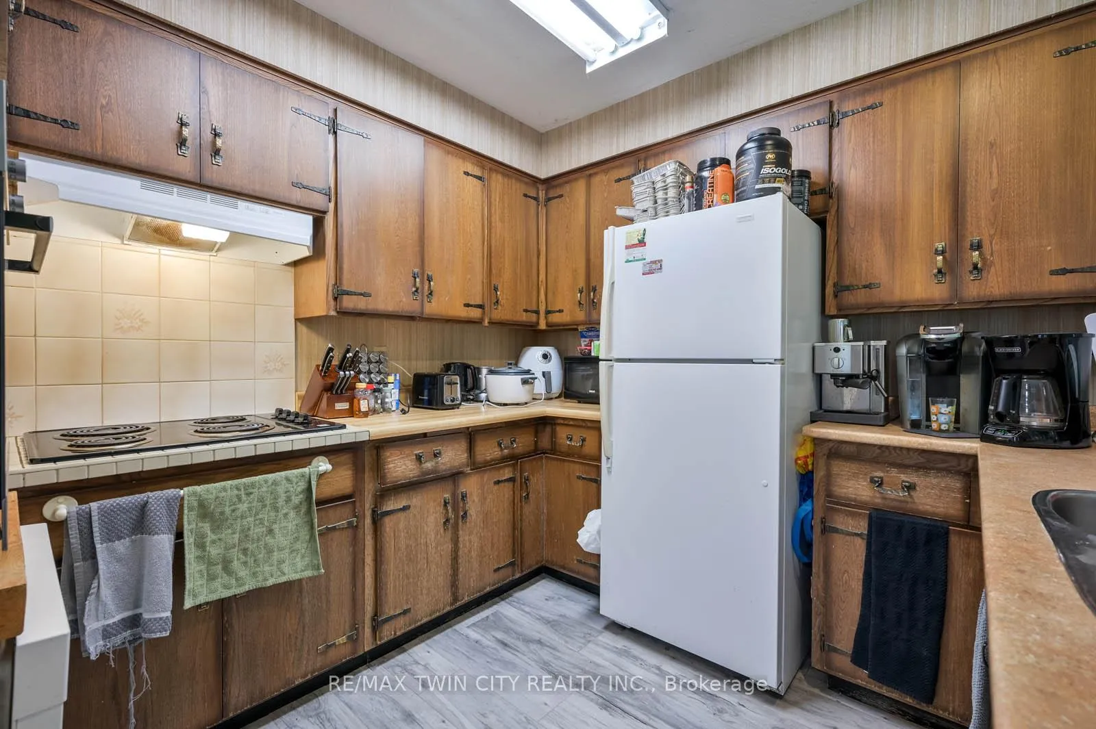 Photo 8 of 108 Keats Way Place, Waterloo — HOMEH