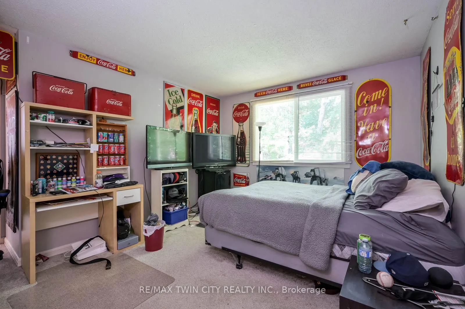 Photo 17 of 108 Keats Way Place, Waterloo — HOMEH