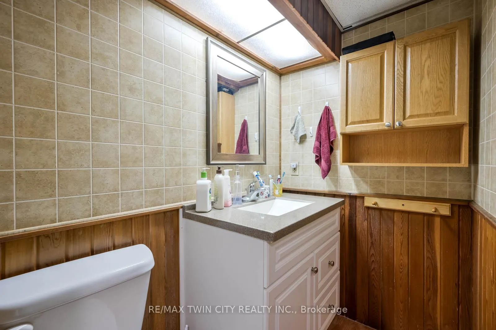 Photo 31 of 108 Keats Way Place, Waterloo — HOMEH